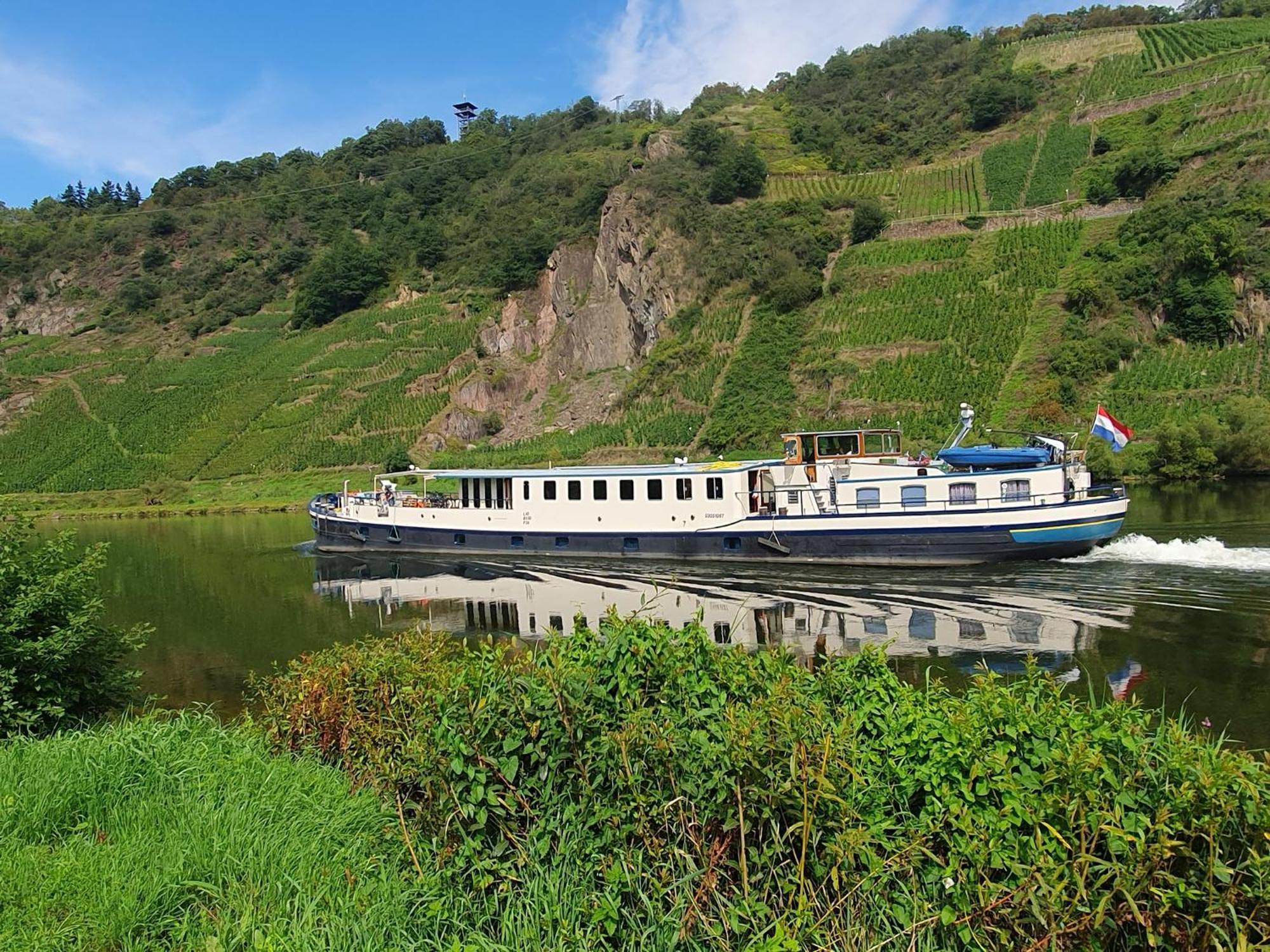 Hotelboat Iris Groningen Exterior foto