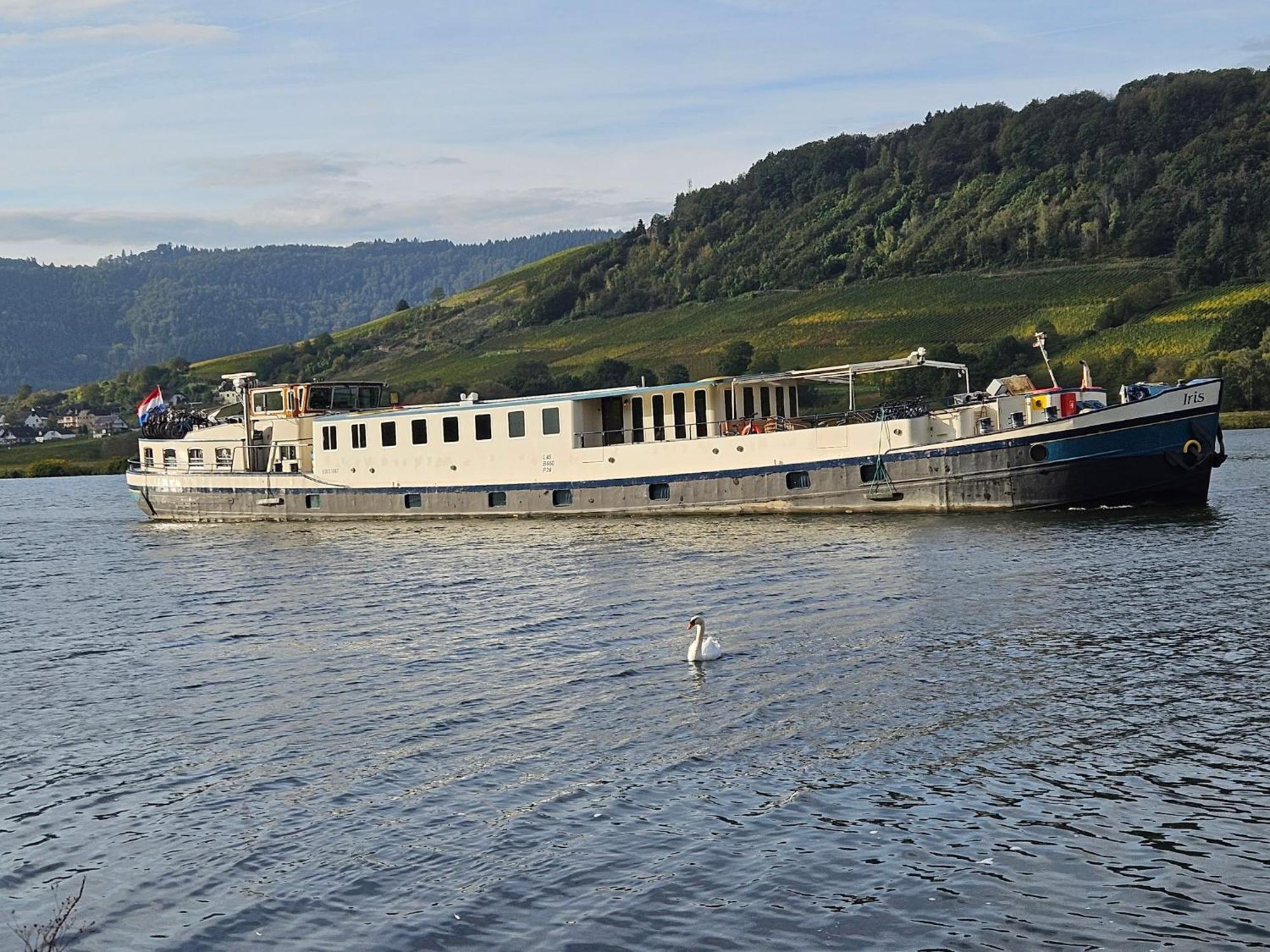 Hotelboat Iris Groningen Exterior foto