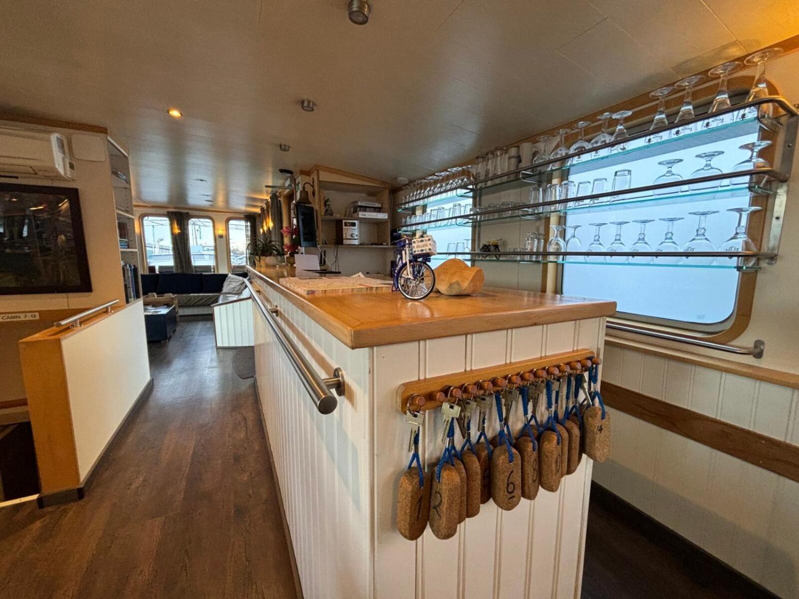 Hotelboat Iris Groningen Exterior foto